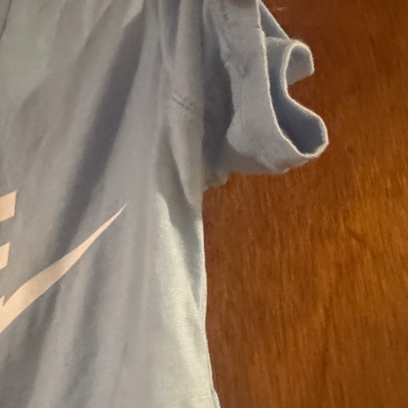 Nike Sky Blue Cropped Tee - Picture 6 of 9